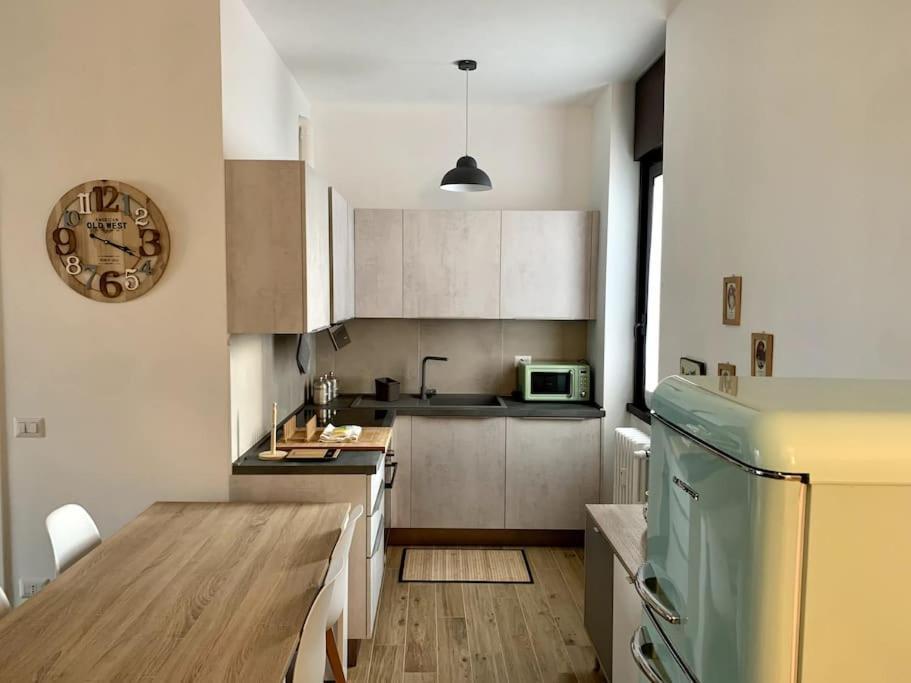Appartamento Con Terrazzo Sui Tetti Milanesi Экстерьер фото